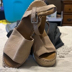 Women's Tan Espadrille Sandals